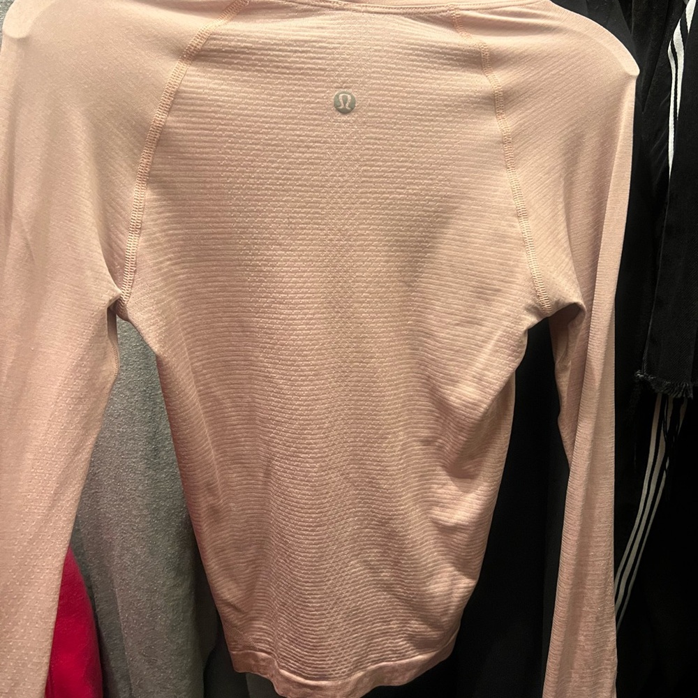 lululemon athletica Pale Pink Long Sleeve Workout Top